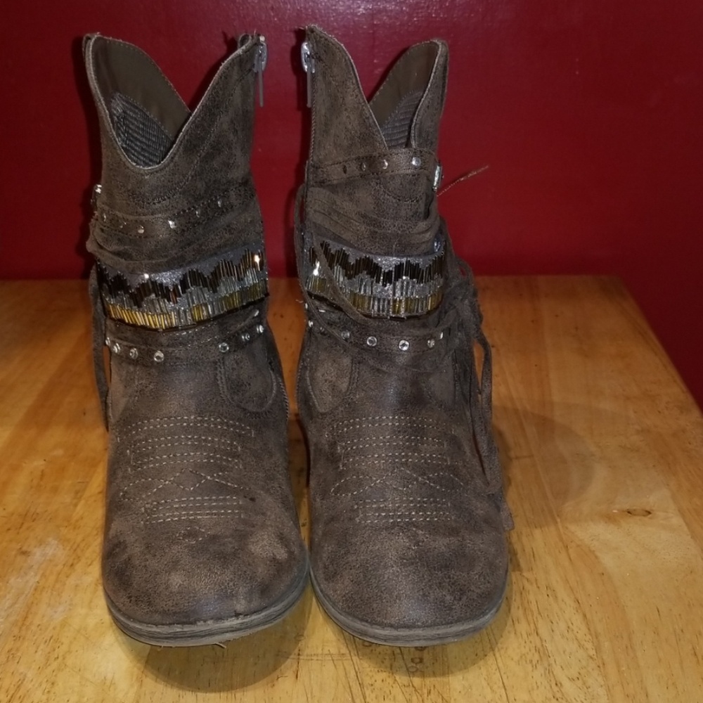 Justice Boots